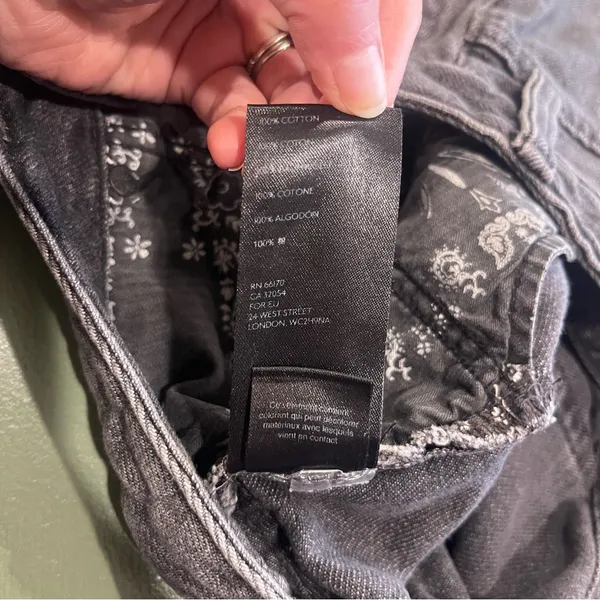 Free People We the Free Jean Shorts Button‎ Fly Distressed Women's Size 2… - Image 7