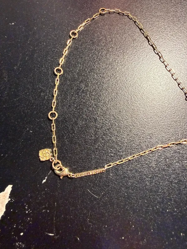 Kendra Scott Necklace - Image 3