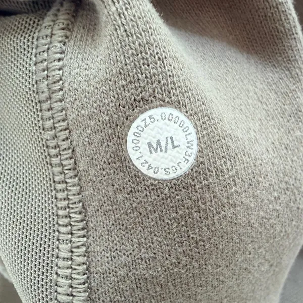 Lululemon Scuba Oversized Funnel Neck Sweatshirt Rover Tan Beige Size M/L Fleece - Image 5