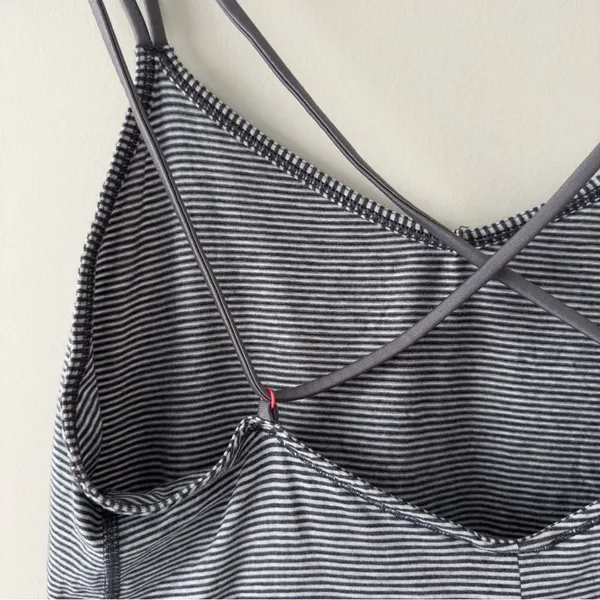 Lululemon Breezy Tank Divided Stripe Heathered Light Grey Heathered Dark Slate - Image 5