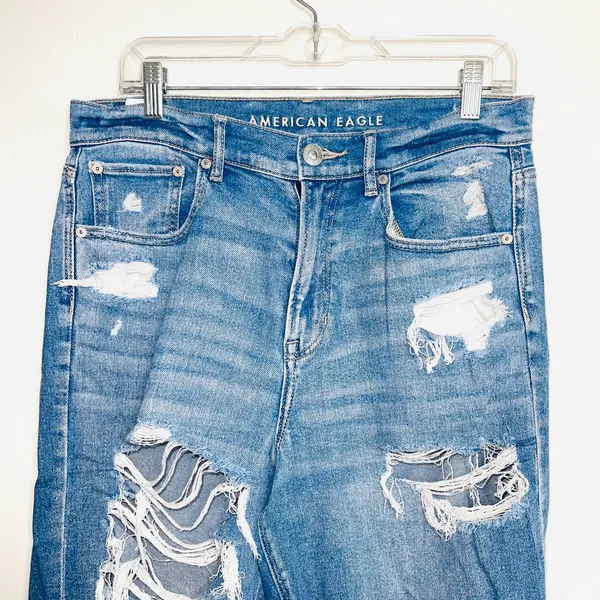 Light Wash Ripped Highest Rise 90’s Boyfriend Jeans - Image 3
