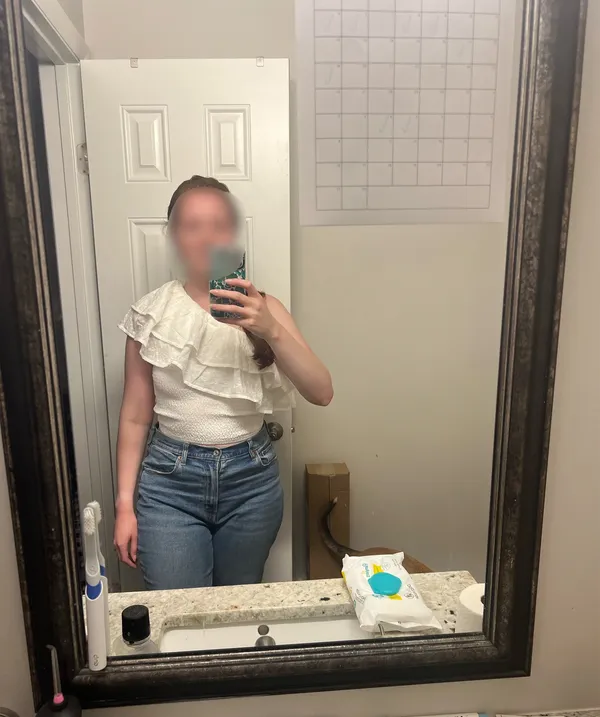 NWT Abercrombie & Fitch One-Shoulder Ruffle Top - Image 3