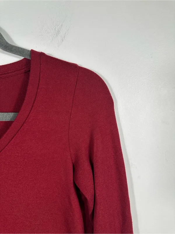 American Eagle Soft & Sexy Plush V-Neck Long Sleeve Tee‎ Red Size XS - Image 5