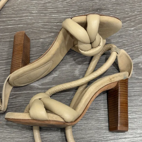 Alexandre Birman Puffy Knot Beige Leather Suede Block Heel Ankle Tie Sandals‎ 7 - Image 6