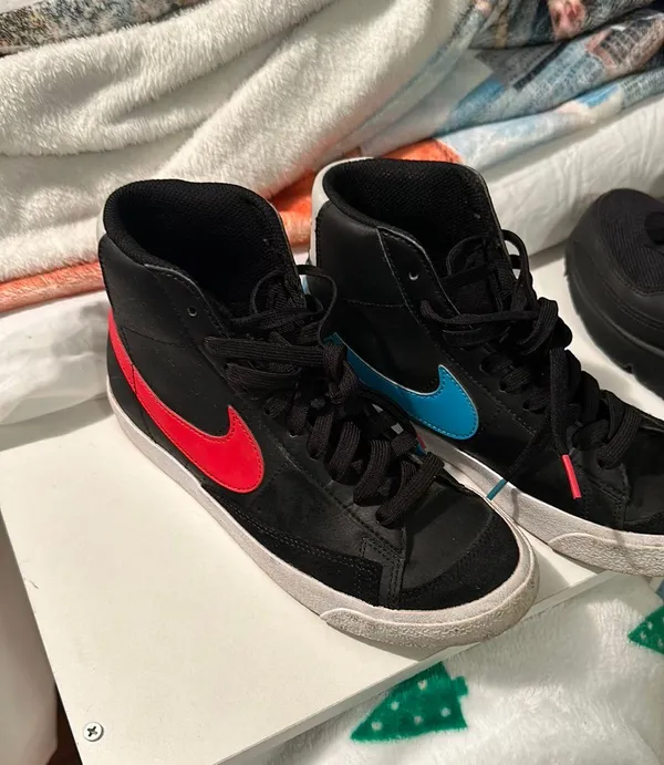 Blazers - Image 2