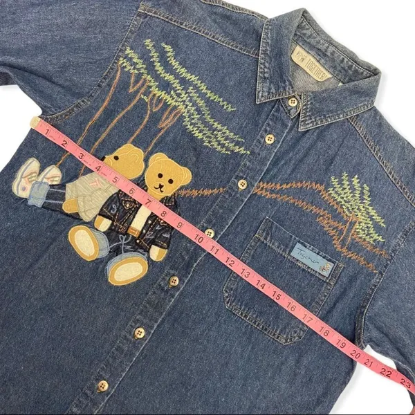 Vintage Embroidered Teddy Bear Chambray Denim Button Down Shirt Blue - Image 8