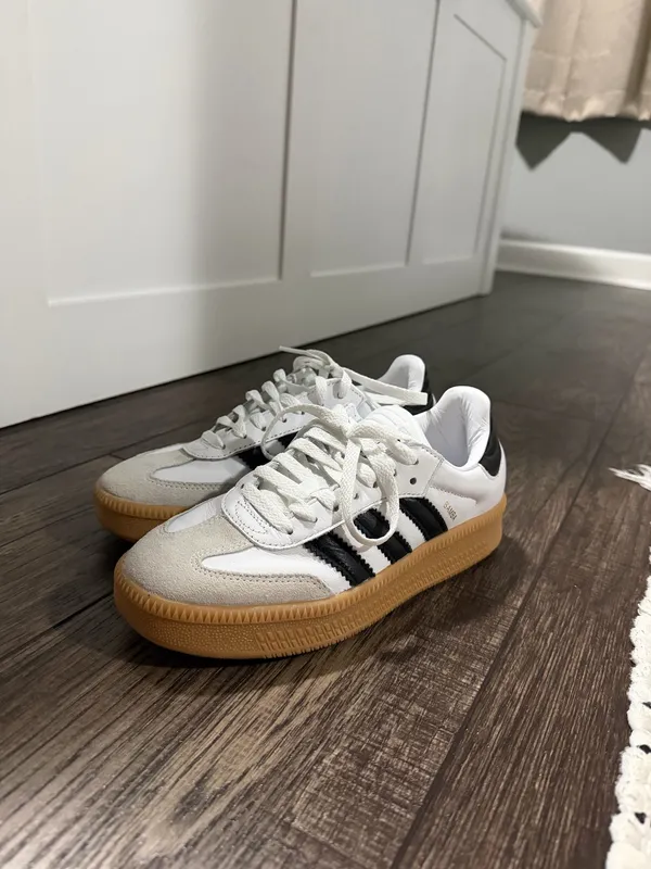 Adidas Shoes Samba - Image 2