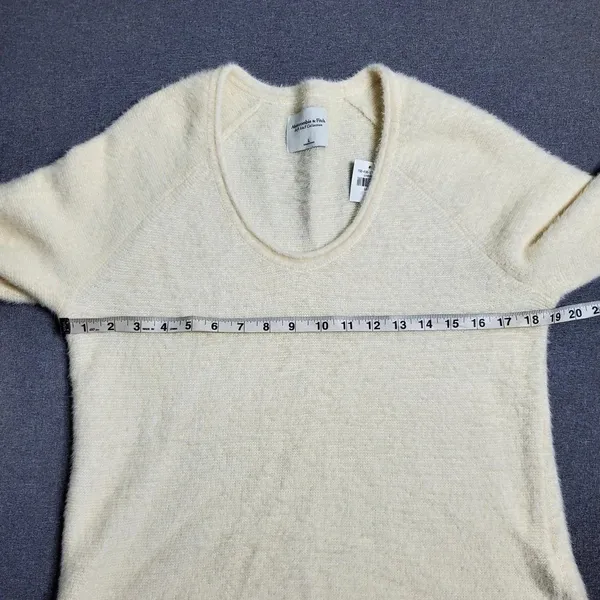Abercrombie‎ & Fitch Cream Super Soft Sweater - Image 3