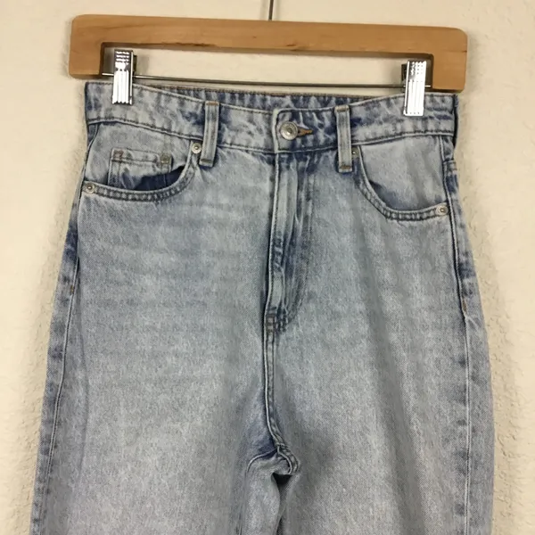 Denim Vintage Women’s Jeans Size 2 Light Blue Washed Cotton High Waisted - Image 4