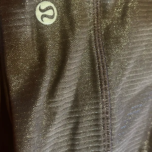 Lululemon Align Asymmetrical Rib Bra C/D *Shine in Espresso Size 8 NWT - Image 8