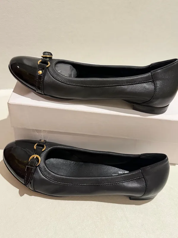 Agl Black Leather Ballet Flats with Gold Buckle Detail - Image 3