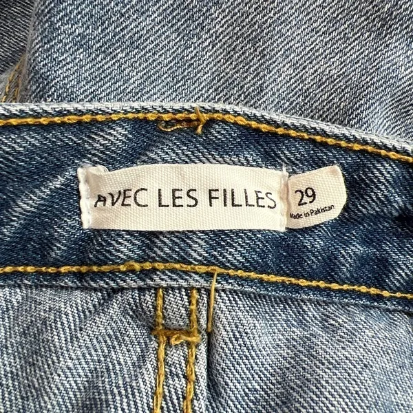 Avec Les Filles‎ Distressed Mom Button Fly High Waisted Mom Jeans - Image 8