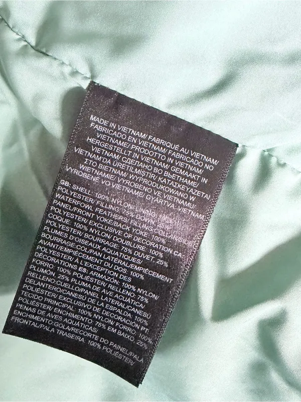 The North Face Womens Aconcagua 550 Down Vest Teal Size Large - Image 5