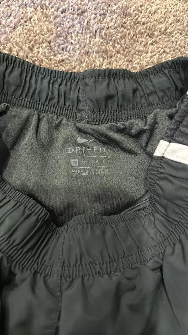 Nike Shorts - Image 2