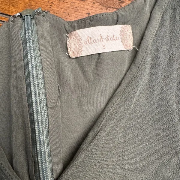 Altard‎ State Olive Green Ruffle Sleeve Tiered Ruffle Hem Dress Size Small - Image 3