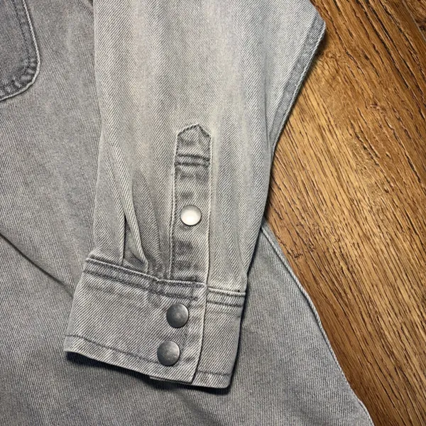 Stoosh‎ Vintage Denim Gray Wash Snap Front Shirt Womens M Oversized Grunge - Image 4