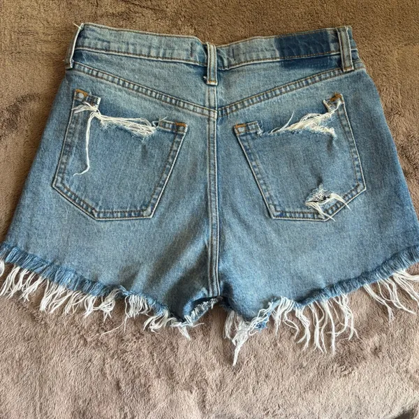 Abercrombie & Fitch Curve Love Mid Rise Mom Shorts Distressed Blue 25 0 - Image 3