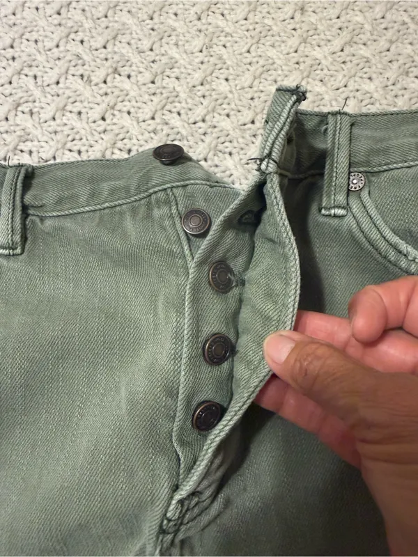 We The Free Womens Shorts 31 Army Green Mid Rise Button Fly Cut Off Denim - Image 11