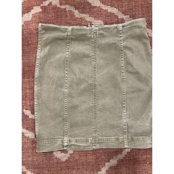 Free People Modern Femme Olive Green Denim Mini Skirt Size 0 Y2K - Image 4