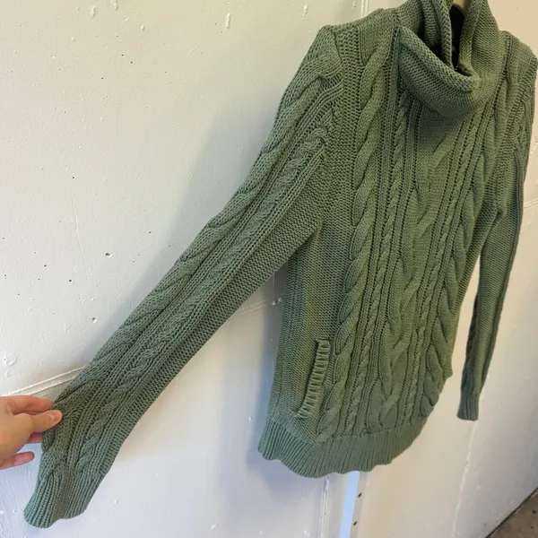 L.L. Bean Women's Light Green Cable Knit Cowl Neck Cotton Sweater 513958 Small - Image 3