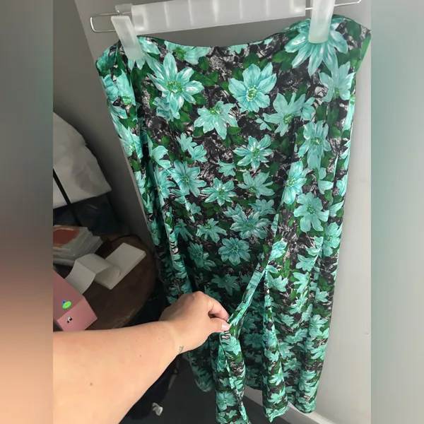 ZARA Vibrant Blue & Green Floral Midi‎ Skirt Satin Size S Made in Morocco EUC - Image 6
