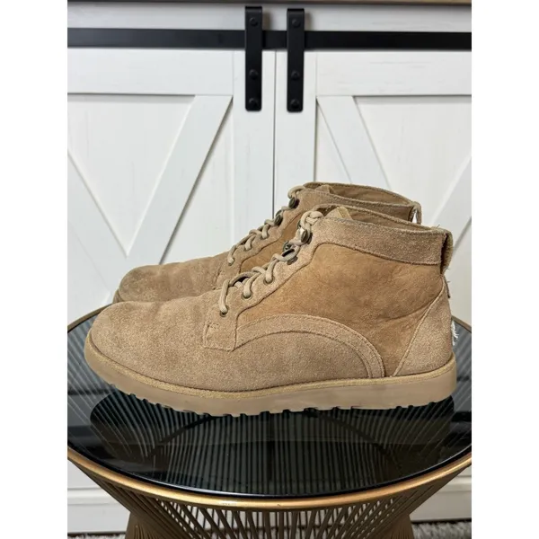UGG Bethany Women's Boots Size 9 Brown Suede Sheepskin Lace Up Ankle Boots - Image 2