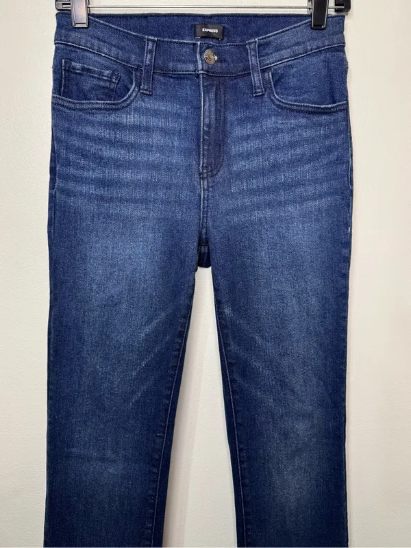 Express Women's Dark Wash Slim Bootcut Jeans - Distressed- Size 6 - Image 3