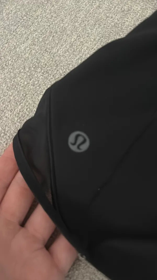 Lululemon Hotty Hot 2.5" Low-Rise Shorts - Image 3