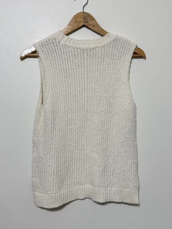 Abercrombie & Fitch Cream Knit Sweater Vest Size XS - Image 6