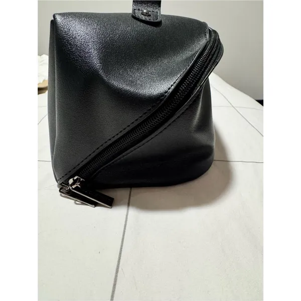 Dermstore Black Toiletry Bag - Image 3