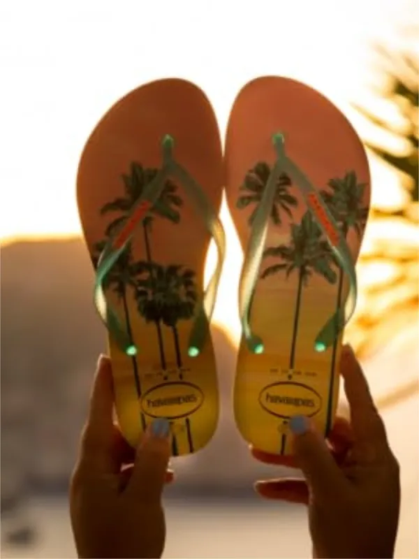 HAVAIANAS Pollen Yellow Palm Flip Flops Size US 9/10 - Image 2
