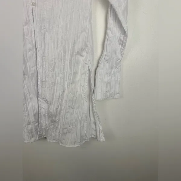 Urban Outfitters White Jordyn Textured Flyaway Shirt‎ Women’s Sz S - Image 5