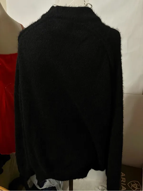 NWT Women’s large Aelfric Eden soft sweater black red heart mock neck new - Image 5
