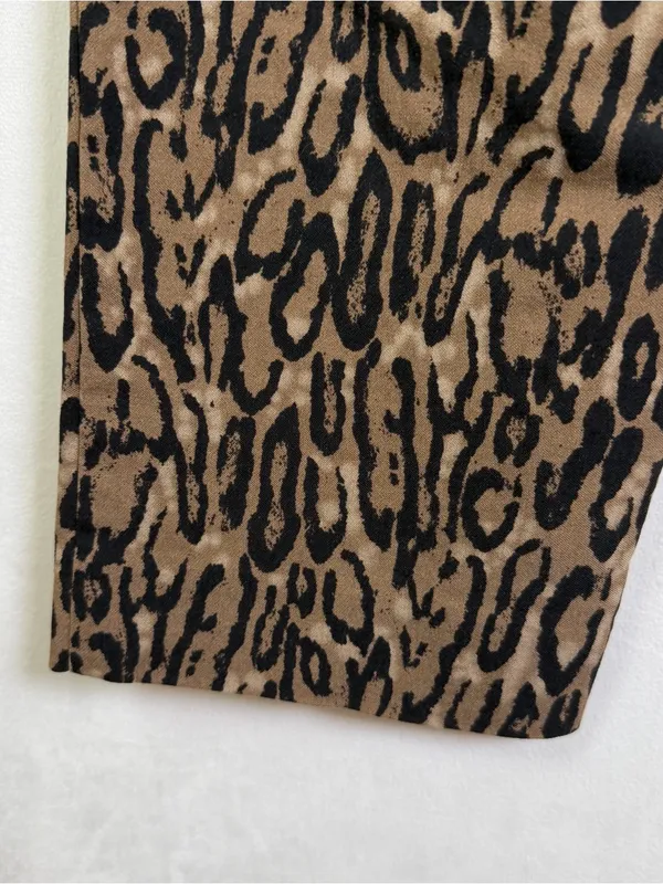 Krazy Larry Women’s Leopard Print Pull-On Ankle Pant Sz 12 Stretch Office Casual - Image 6