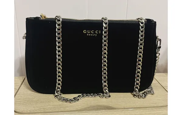 Gucci cosmetic Bag Pouch clutch Crossbody - Image 4