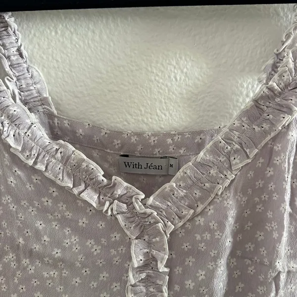 With Jean Bea Dainty Floral Print Ruffled Mini Dress Lilac Size Medium - Image 5