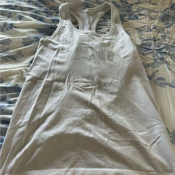 Lululemon White  Swiftly Tech Tank - Image 3