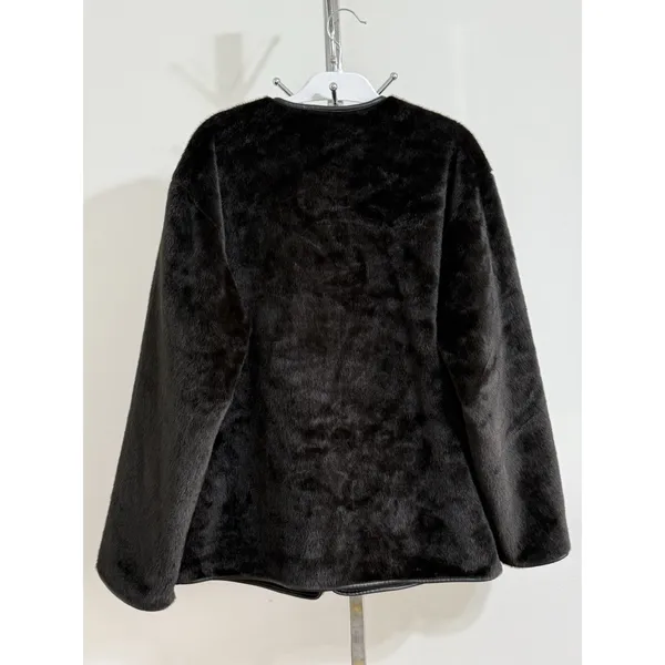 NWT Universal Thread Women Black Faux Fur Toggle Jacket Coat Pockets Size XL - Image 8