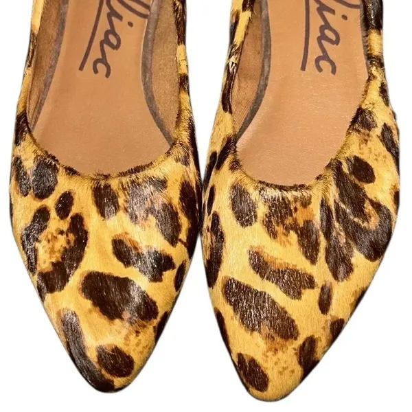 Zodiac Leopard Print Leather Slip on Flats(Size 7M) - Image 5