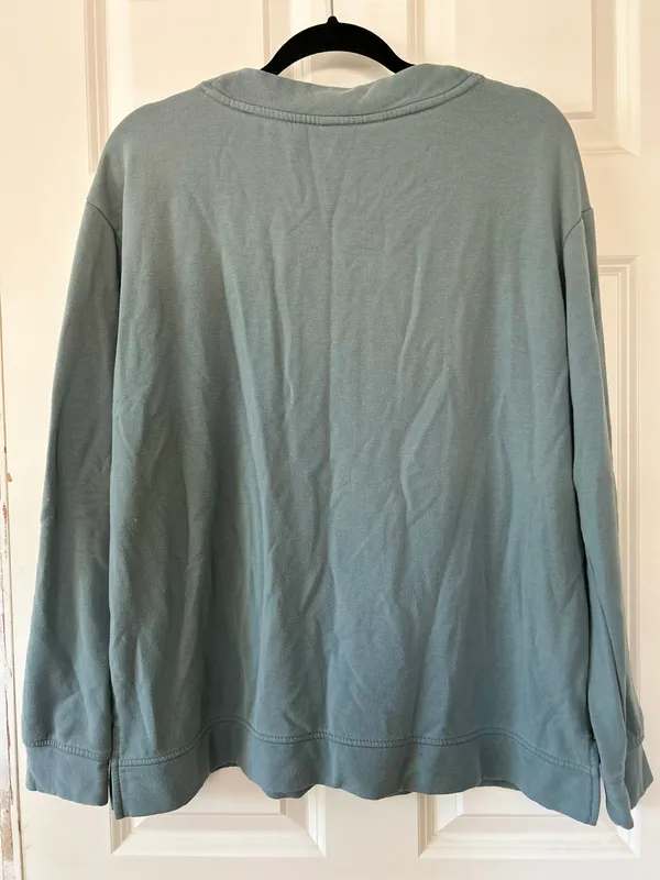 Orvis Pullover Sweater - Image 3