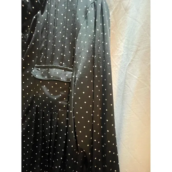 Black Polka Dot Blouse ~ Button-Front 3/4 cap sleeves ~ Classic Business Casual - Image 3