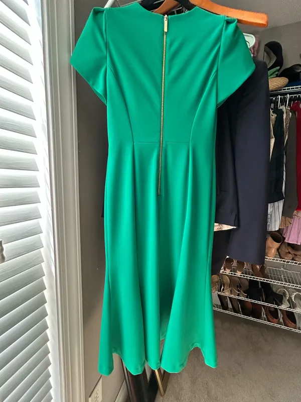 Calvin Klein Dress - Image 5