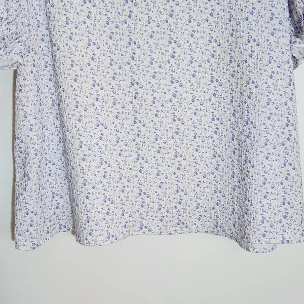 Dokotoo Purple Floral Blouse with Puffy Sleeves Size 2XL - Image 3