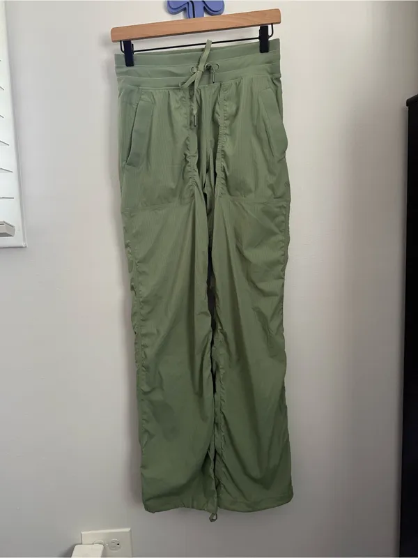 Lululemon 4 Dance Studio Mid-Rise Pant Regular Dessert Green Rare Color - Image 4