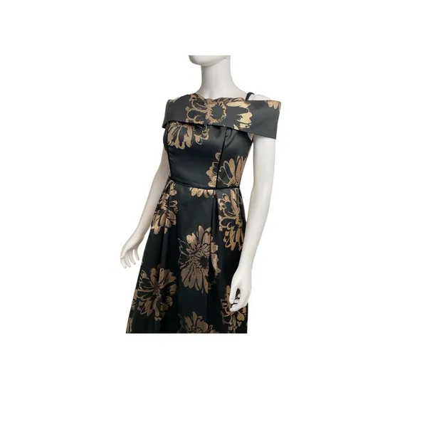 Nicole Miller formal gown with gold‎ flowers and velvet detail - size 2 - Image 4