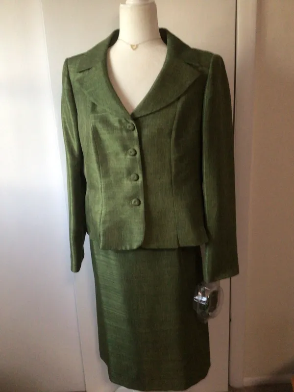 Le Suit Skirt Suit Sage Green- Size 12- Nwot - Image 2