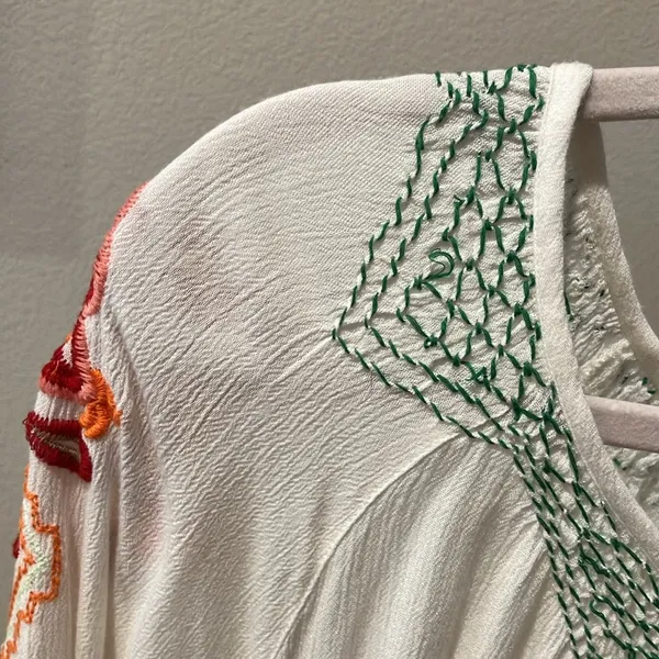 Hagel Embroidered pleasant blouse high low - Image 8