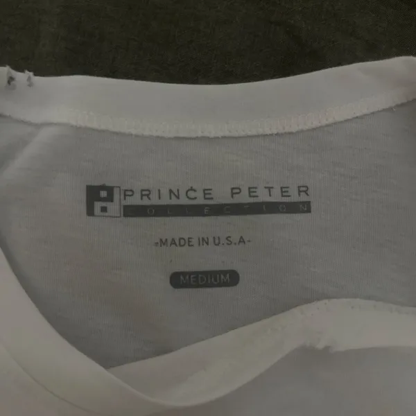 Prince Peter Tulum White Short Sleeve Cropped Graphic Tee - Image 5