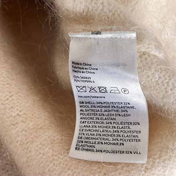 H&M Oversized Mohair Blend Sweater - Image 4