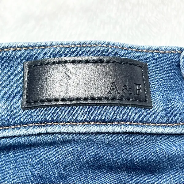 Abercrombie and Fitch Ultra High-rise Jean Legging - 24/00 - Image 7